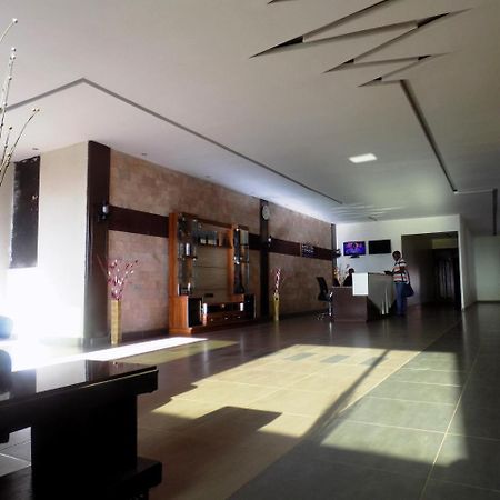 Freedom City Hotel Najjanankumbi Kamapala Kampala Dış mekan fotoğraf