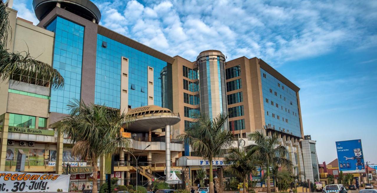 Freedom City Hotel Najjanankumbi Kamapala Kampala Dış mekan fotoğraf